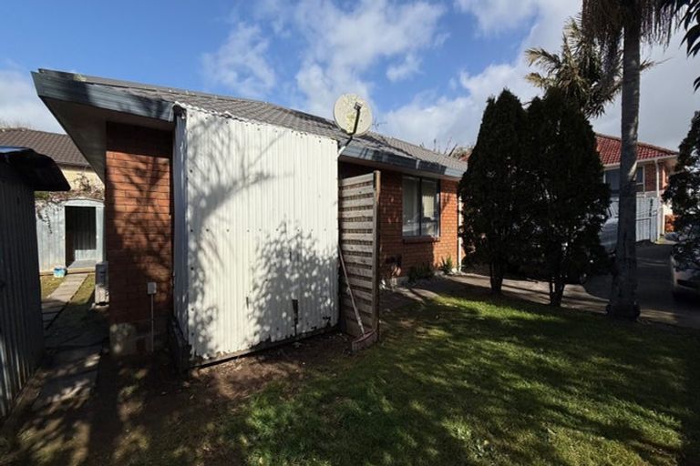 Photo of property in 2/3 Trimmer Terrace, Papatoetoe, Auckland, 2025