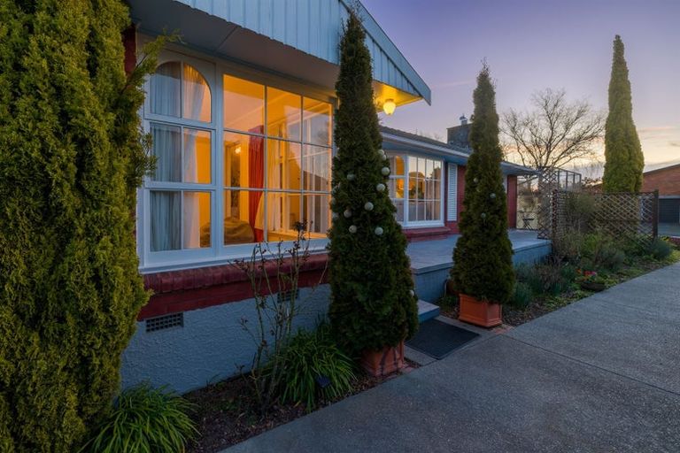 Photo of property in 6 Deepdale Street, Burnside, Christchurch, 8053