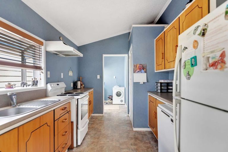 Photo of property in 72 Pegasus Drive, Sunnybrook, Rotorua, 3015