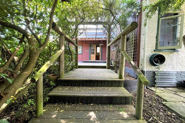 Photo of property in 16 Lewin Street, Balclutha, 9230
