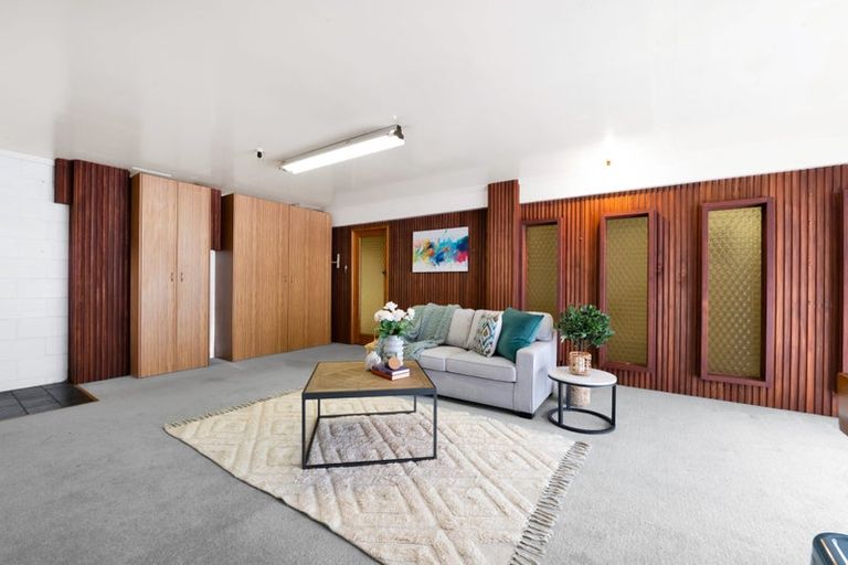 Photo of property in 102a Frankley Road, Frankleigh Park, New Plymouth, 4310