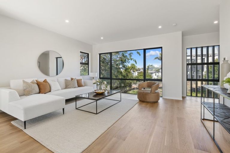 Photo of property in 16e Killarney Street, Takapuna, Auckland, 0622