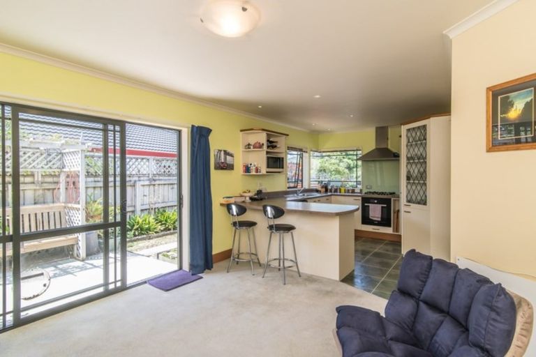 Photo of property in 4 Rifleman Lane, Paraparaumu Beach, Paraparaumu, 5032