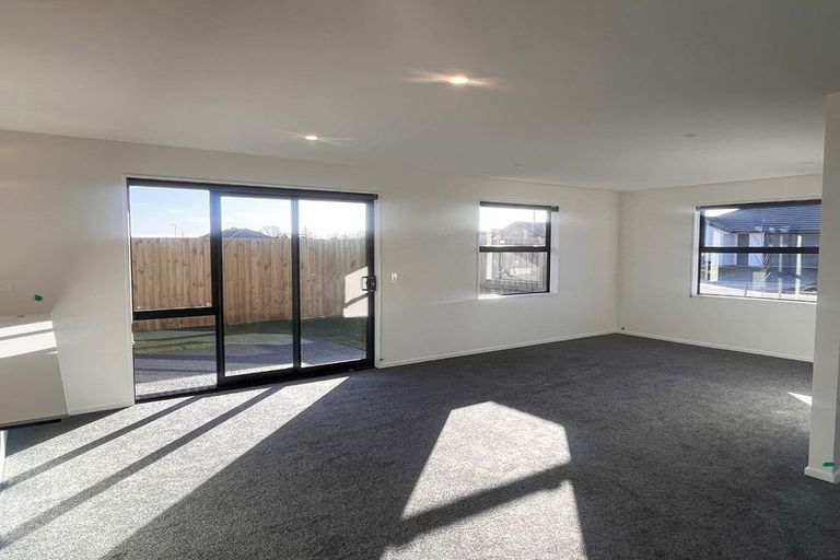 Photo of property in 9 Ned Place, Halswell, Christchurch, 8025