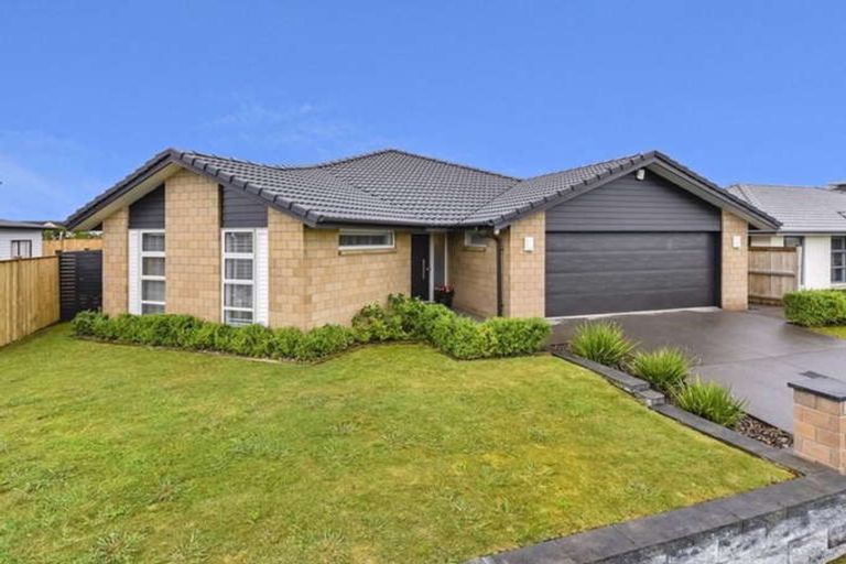 Photo of property in 5 Gazelle Lane, Redcliffs, Christchurch, 8081