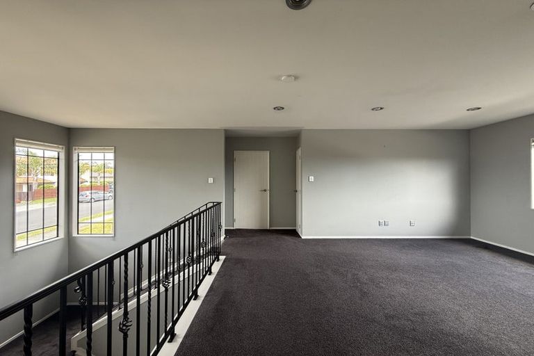 Photo of property in 29 Huntington Park Drive, Greenhithe, Auckland, 0632