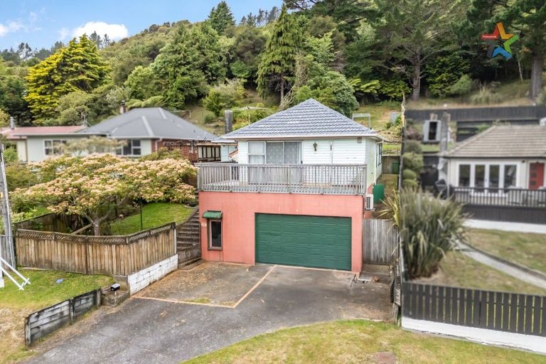 Photo of property in 59 Coast Road, Wainuiomata, Lower Hutt, 5014