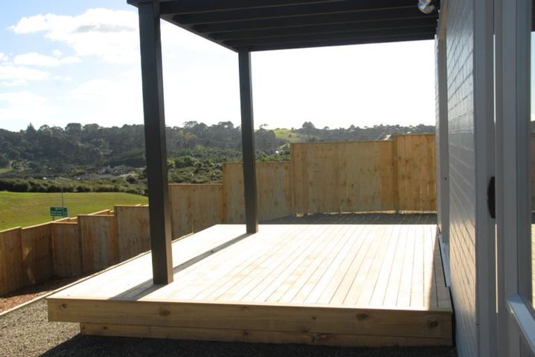 Photo of property in 101 Mackay Drive, Greenhithe, Auckland, 0632