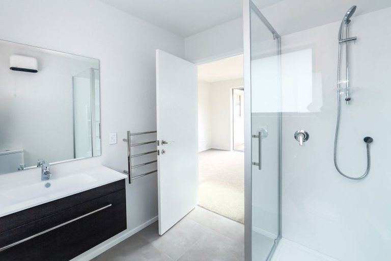 Photo of property in 18 Farley Avenue, Greytown, 5712