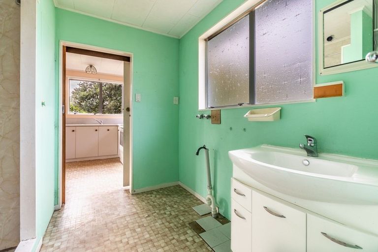 Photo of property in 37 Rangiuru Road, Otaki Beach, Otaki, 5512