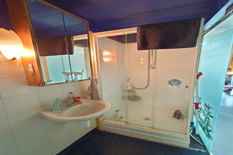 Photo of property in Qba Apartments, 1b/51 Webb Street, Mount Cook, Wellington, 6011