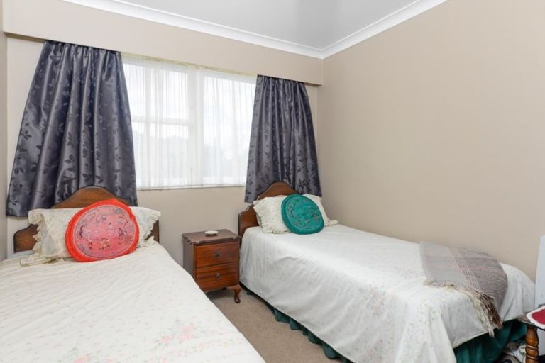 Photo of property in 2 Teal Place, Selwyn Heights, Rotorua, 3015
