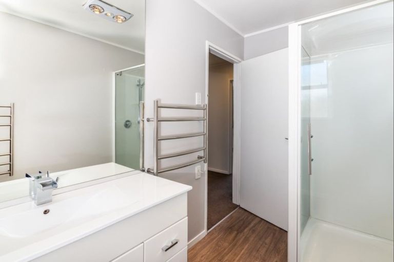 Photo of property in 1/155 Tauhara Road, Tauhara, Taupo, 3330