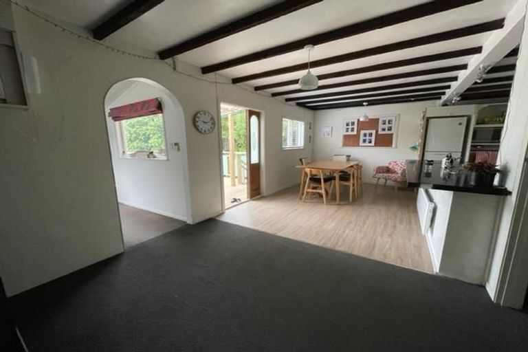 Photo of property in 38 Hythe Terrace, Mairangi Bay, Auckland, 0630