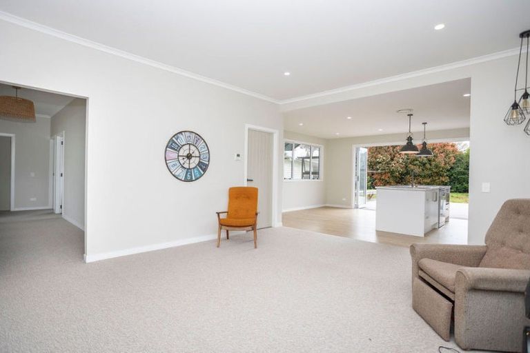 Photo of property in 69 Barraud Street, Dannevirke, 4930