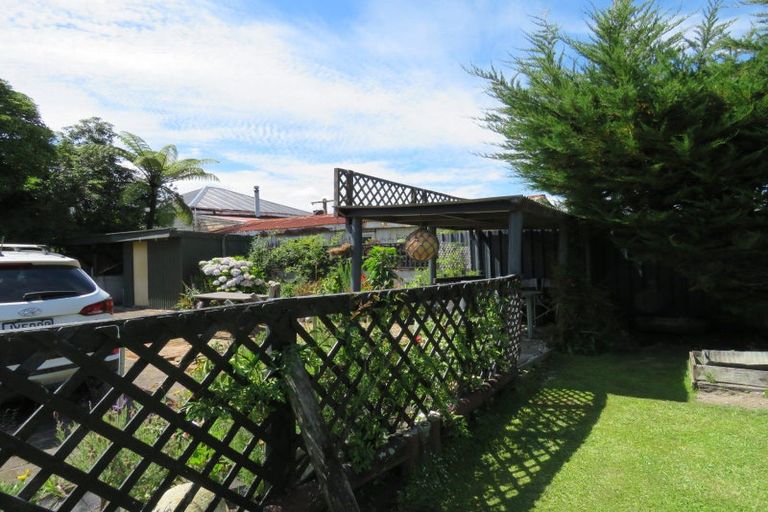 Photo of property in 46 Romilly Street, Westport, 7825