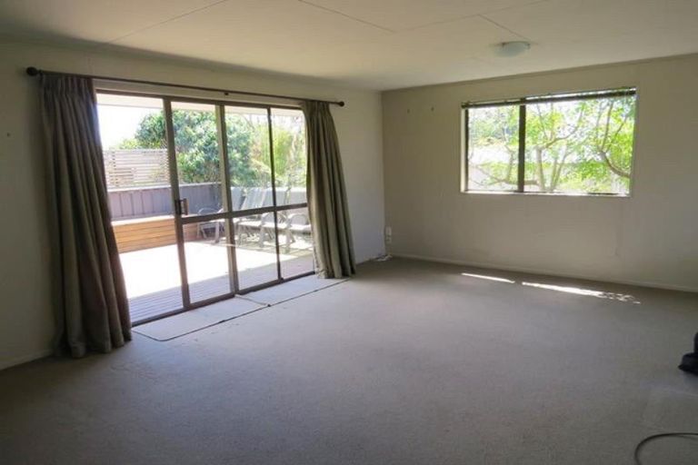 Photo of property in 8b Ropiha Street, Fitzroy, New Plymouth, 4312