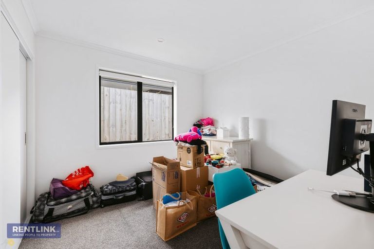 Photo of property in 28 Trans Tasman Way, Pyes Pa, Tauranga, 3112