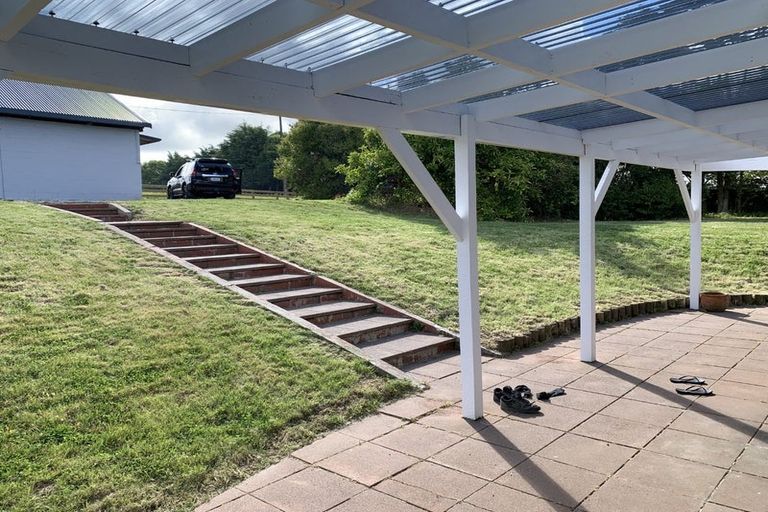 Photo of property in 57 Hanham Road, Kumeu, 0891