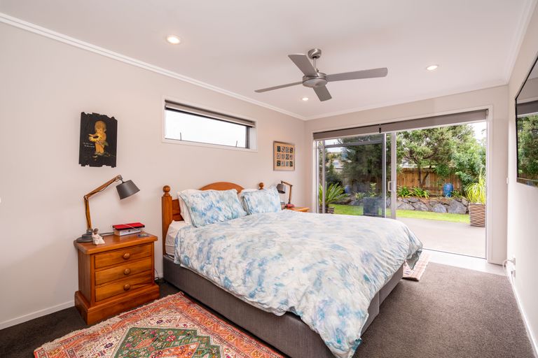 Photo of property in 29b Seabreeze Road, Mangawhai Heads, Mangawhai, 0505