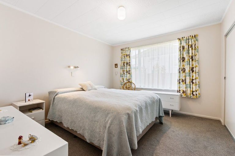 Photo of property in 82 Neplusultra Street, Cromwell, 9310