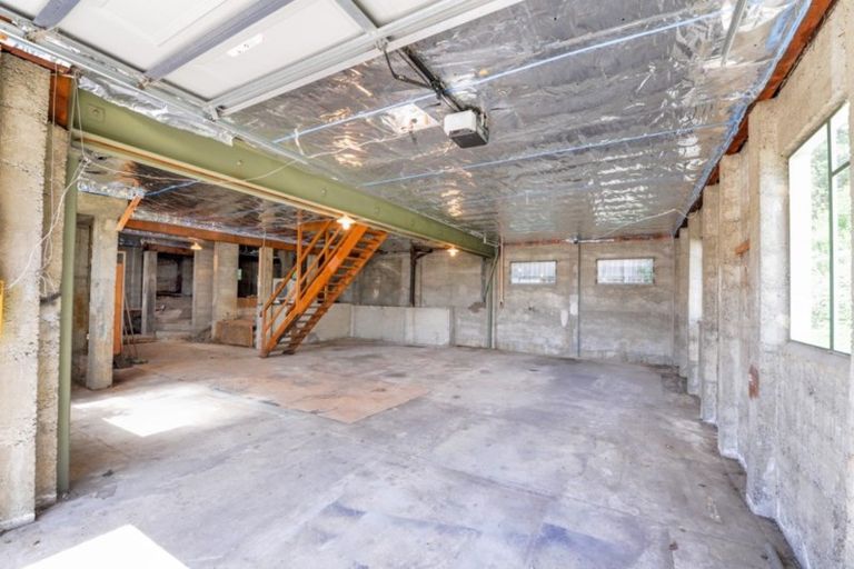 Photo of property in 64 Murray Street, Kew, Dunedin, 9012