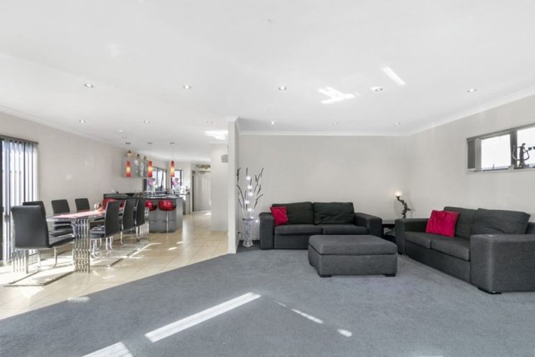 Photo of property in 12 Owen Street, Belmont, Lower Hutt, 5010