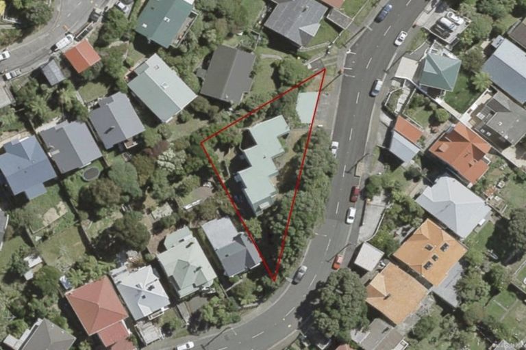 Photo of property in 2/70 Hataitai Road, Hataitai, Wellington, 6021