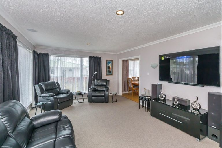 Photo of property in 23 Cornwall Street, Levin, 5510