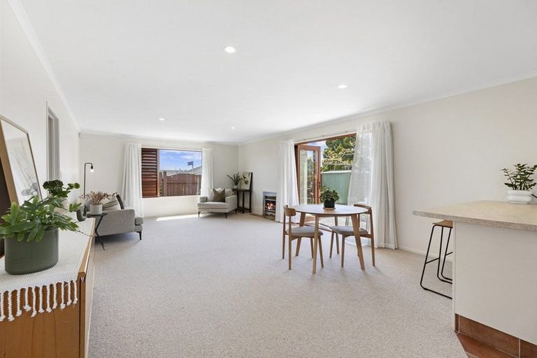 Photo of property in Cotswold Court, 3/8 Cheyne Road, Pyes Pa, Tauranga, 3112