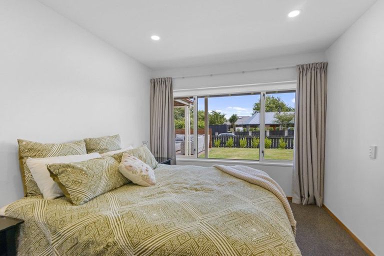 Photo of property in 2 Roblyn Place, Lincoln, 7608