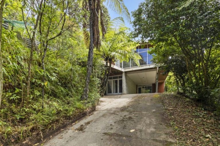 Photo of property in 1 Natusch Road, Belmont, Lower Hutt, 5010