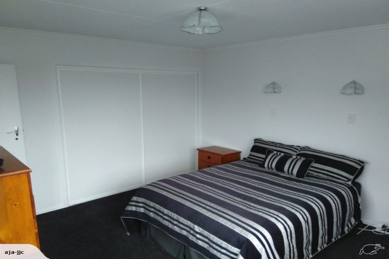 Photo of property in 33 Rosendale Avenue, Spotswood, New Plymouth, 4310