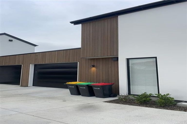 Photo of property in 1/63 Waltham Road, Sydenham, Christchurch, 8023