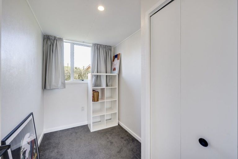 Photo of property in 13 Holyrood Street, Taradale, Napier, 4112