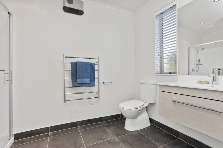 Photo of property in 1 De Havilland Road, Hobsonville, Auckland, 0616