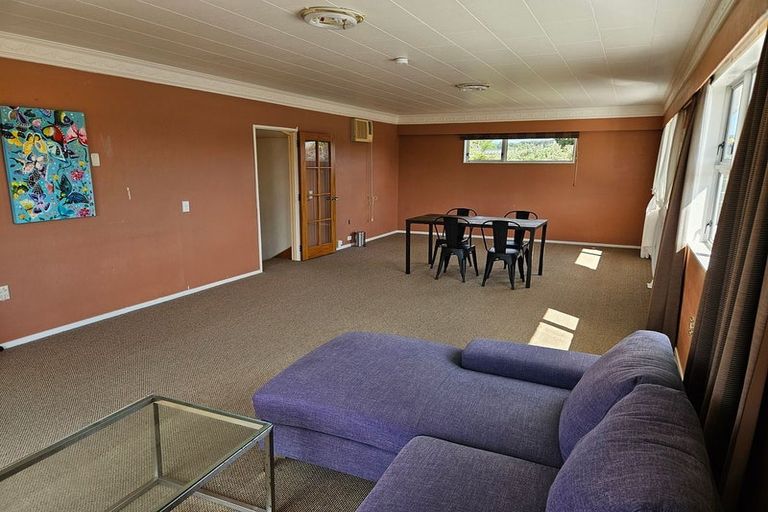 Photo of property in 9 Kapiti Place, Awapuni, Palmerston North, 4412