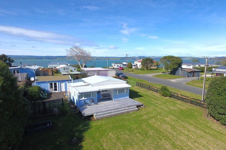 Photo of property in 51 Amopo Street, Kawhia, 3889