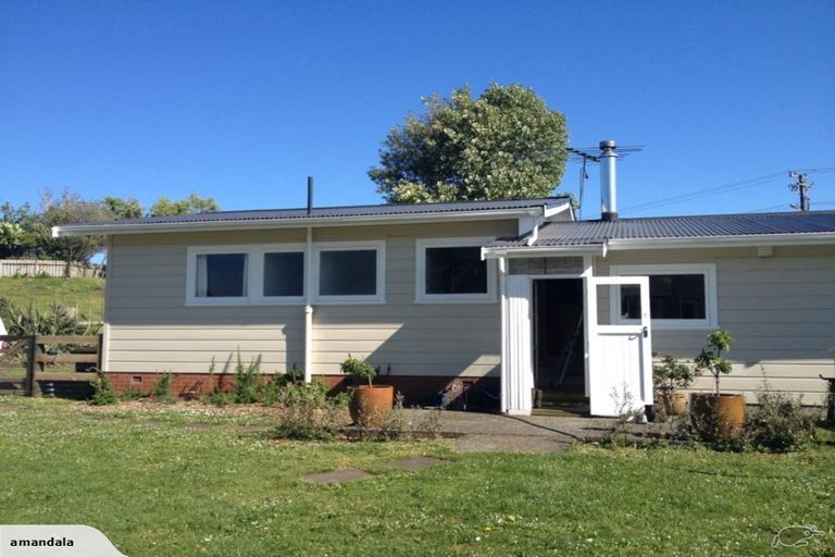 Photo of property in 39 Kaiwaka Road, Waiuku, 2123