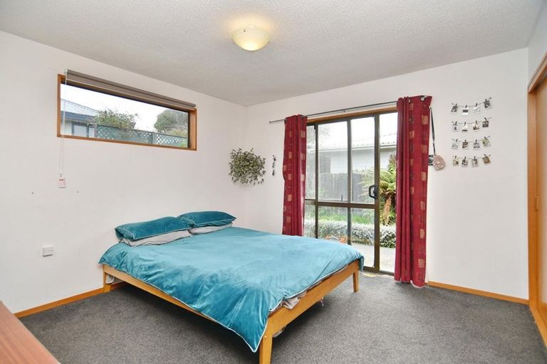Photo of property in 2/218 Pine Avenue, South New Brighton, Christchurch, 8062
