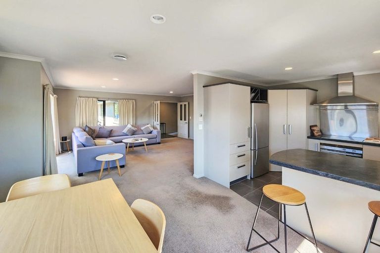 Photo of property in 2 Percy Kinsman Crescent, Riverstone Terraces, Upper Hutt, 5018