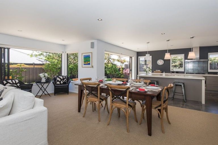 Photo of property in 44 Meadowstone Drive, Wanaka, 9305