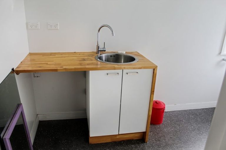 Photo of property in 177a Cook Street, West End, Palmerston North, 4410