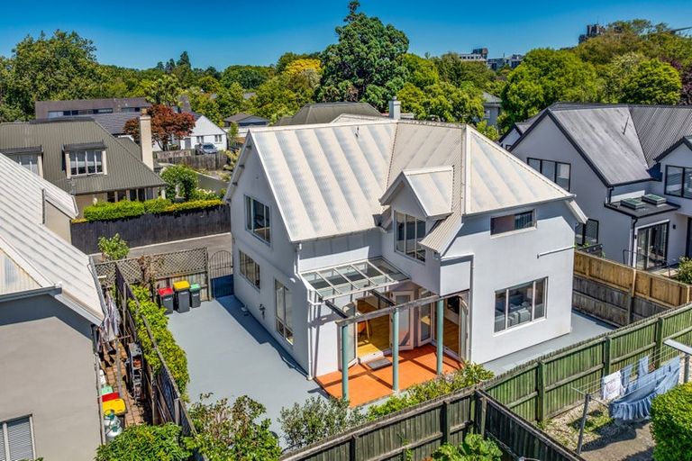 Photo of property in 2/97 Clyde Road, Ilam, Christchurch, 8041