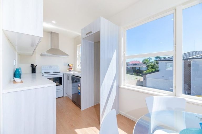 Photo of property in 30 Koromiko Street, New Lynn, Auckland, 0600