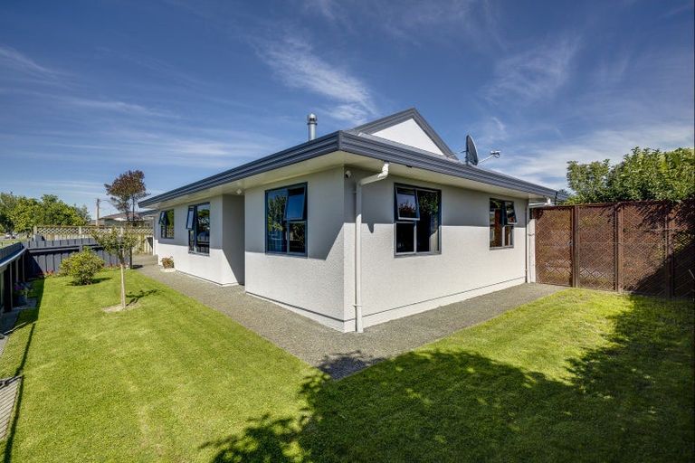 Photo of property in 27 King Street, Taradale, Napier, 4112