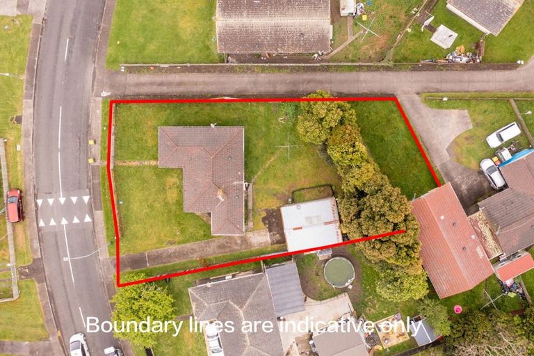 Photo of property in 130 Chichester Drive, Rosehill, Papakura, 2113