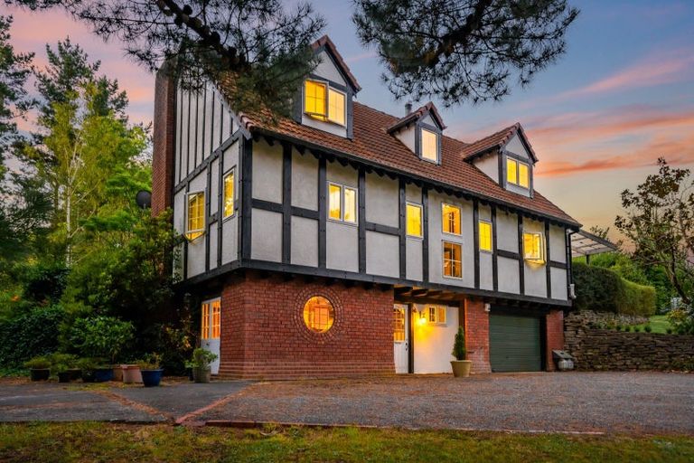 Photo of property in 91 Katherine Mansfield Drive, Whitemans Valley, Upper Hutt, 5371