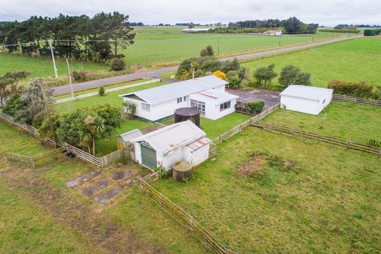 Photo of property in 473 Taipo Road, Rongotea, Palmerston North, 4476