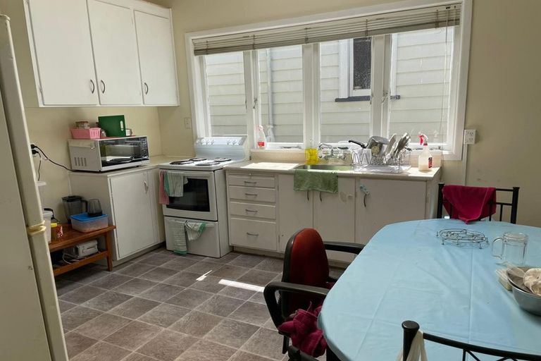 Photo of property in 2 Eden View Road, Sandringham, Auckland, 1025